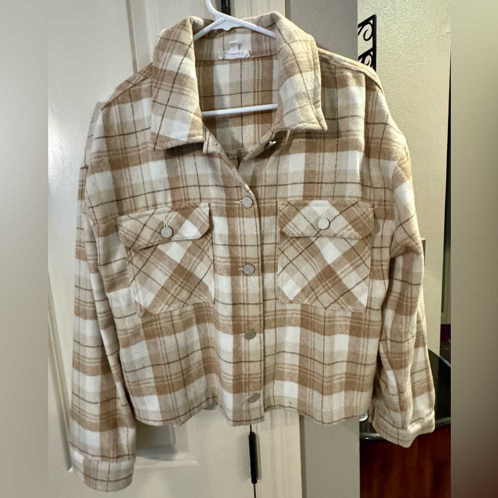 Gee Gee flannel boxy jacket. Barely worn.